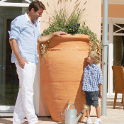 Récupérateur d'eau Amphore Antik 600L terracotta kit avec robinet laiton, bac à plantes et collecteur